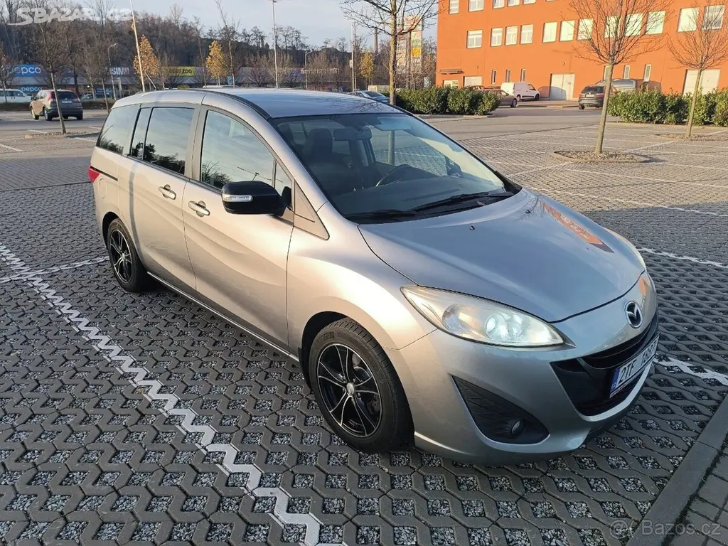 Mazda 5, 1.8 benzin, 2013, 7 míst, manual.